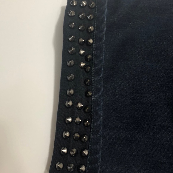 🌹 SALE 🌺Torrid jeans - Picture 5 of 8